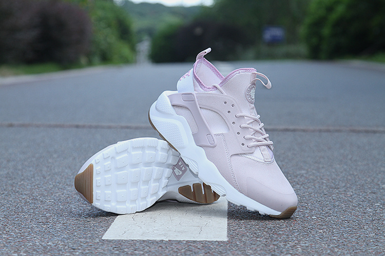 huarach rose
